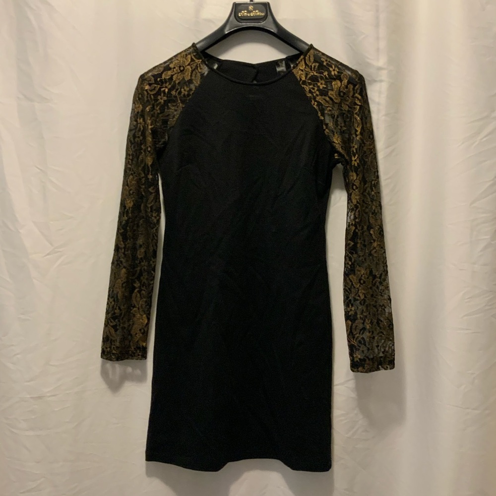 Black & Gold Petticoat Alley Dress